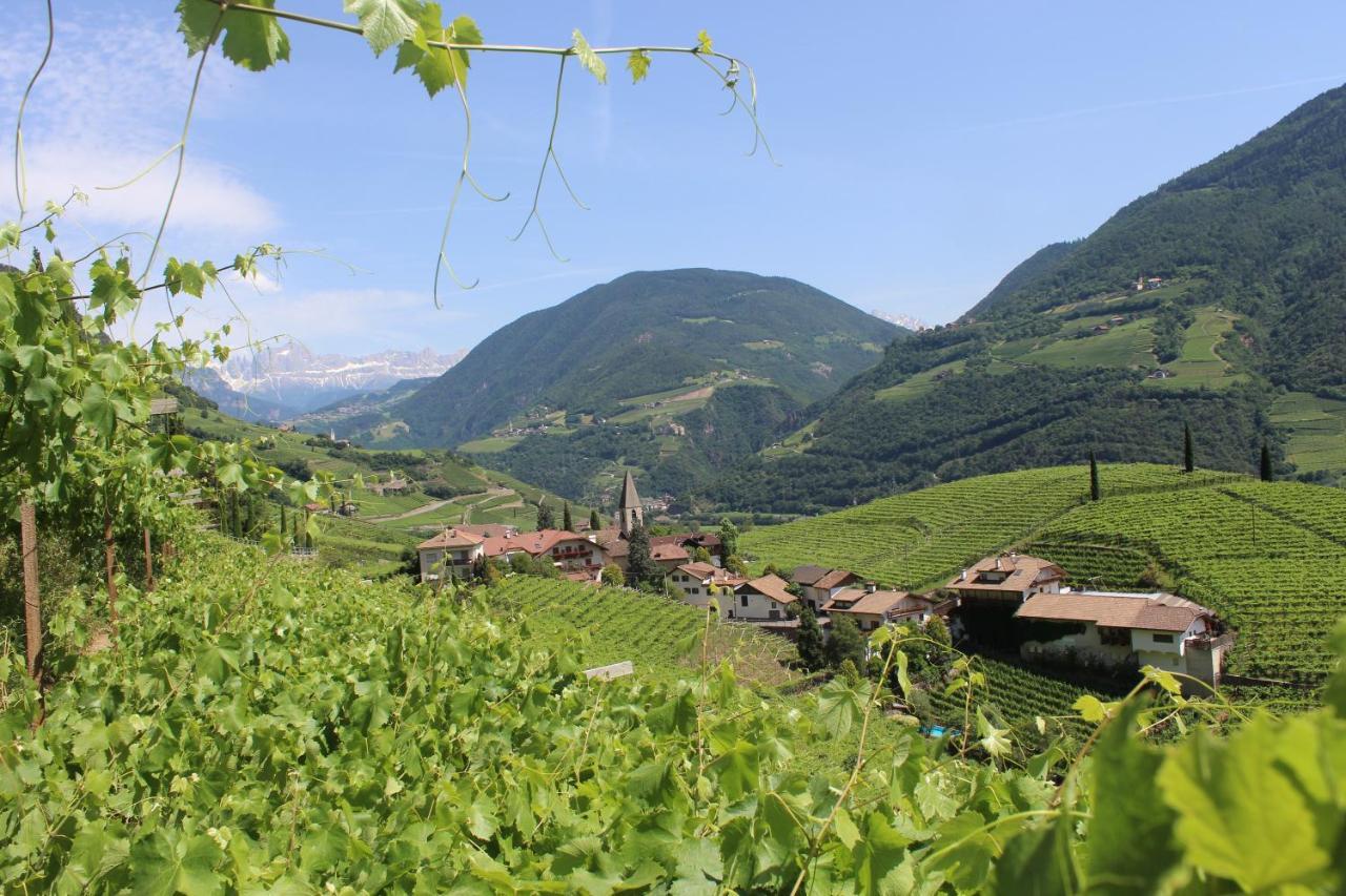 Weingut Eberlehof Apartment Bolzano Bagian luar foto