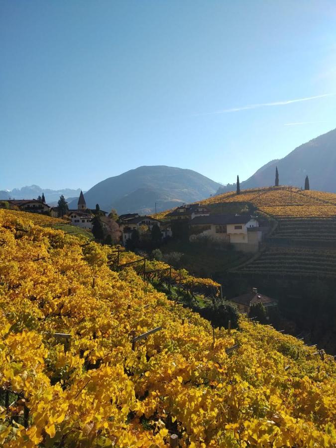 Weingut Eberlehof Apartment Bolzano Bagian luar foto